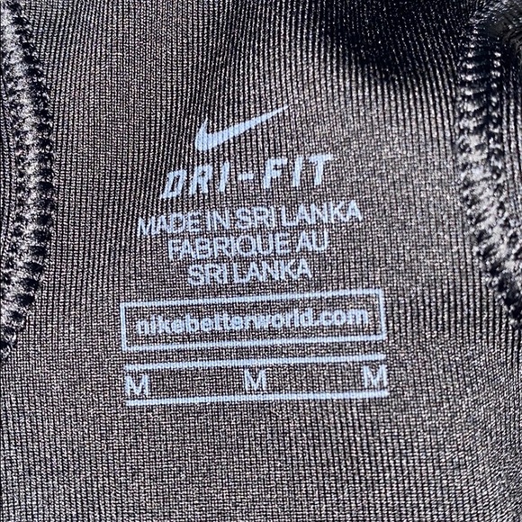 nike pro sports bra - Picture 5 of 5